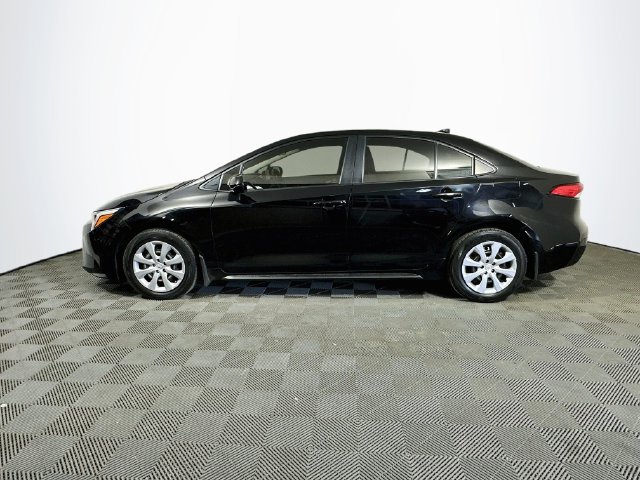 Used 2024 Toyota Corolla LE FWD image 5