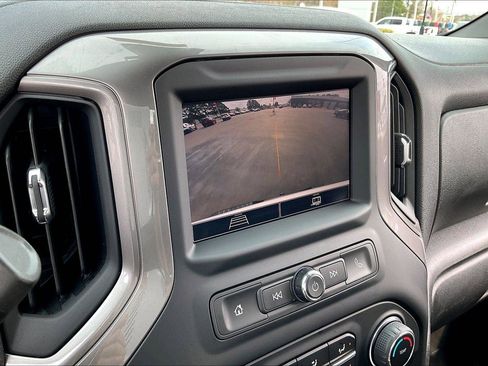 Used 2022 Chevrolet Silverado 1500 W/T w/ Trailering Package image 23