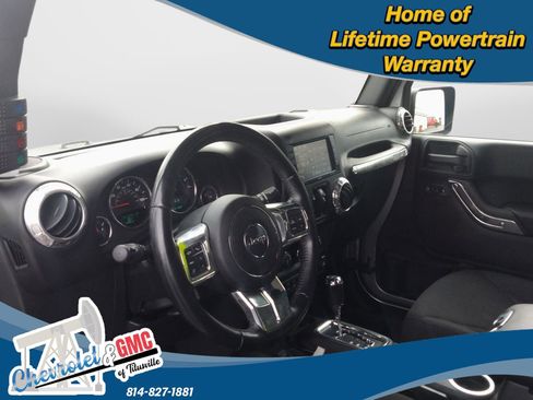 Used 2017 Jeep Wrangler Unlimited Sport image 10