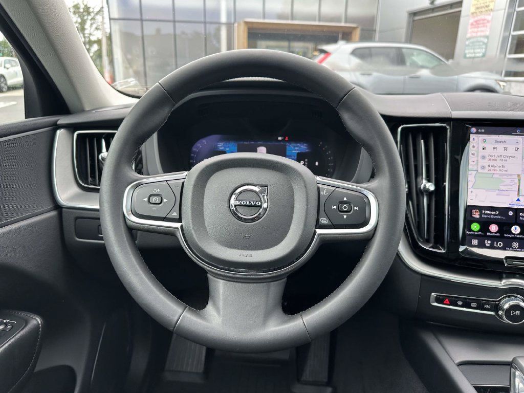 Certified 2024 Volvo XC60 B5 Core w/ Protection Package Premier AWD/4WD image 12