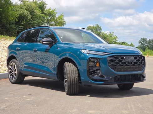 New 2026 Audi Q3 quattro 2.0T AWD/4WD image 26