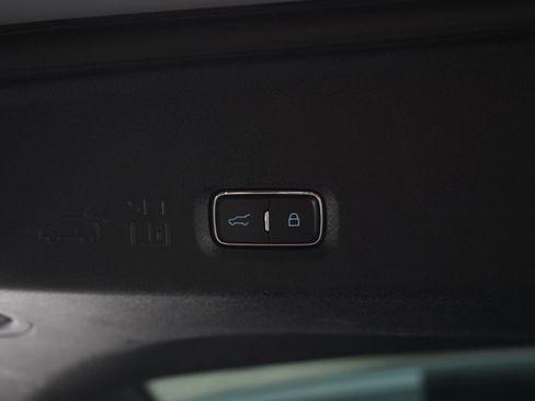 Used 2025 Ford Expedition Max Platinum w/ Stealth Appearance Package AWD/4WD image 9