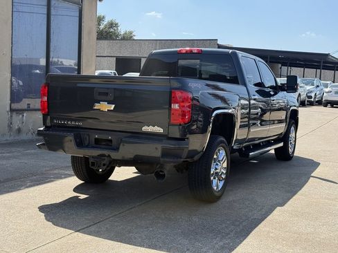 Used 2017 Chevrolet Silverado 2500 High Country w/ Duramax Plus Package AWD/4WD image 6