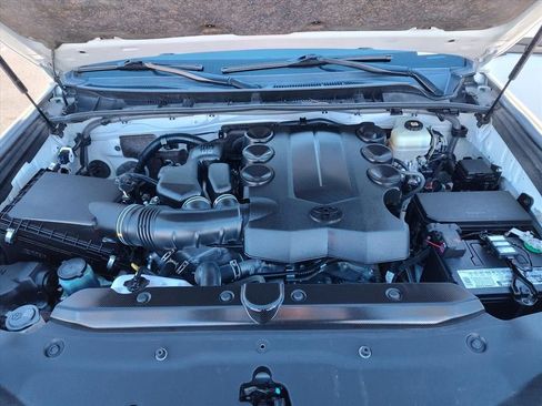 Used 2022 Toyota 4Runner TRD Off-Road image 22