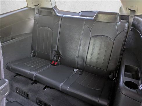 Used 2015 Chevrolet Traverse LTZ image 22