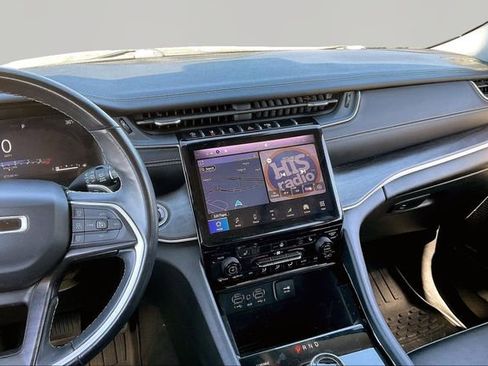 Used 2021 Jeep Grand Cherokee L Limited image 9