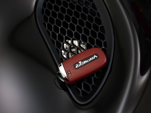 Used 2017 Dodge Viper SRT-10 RWD image 47