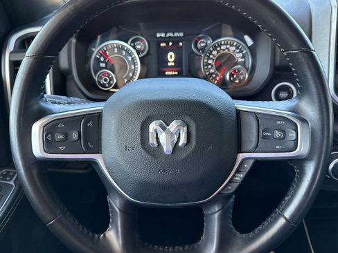 Used 2024 RAM 2500 Big Horn AWD/4WD image 32