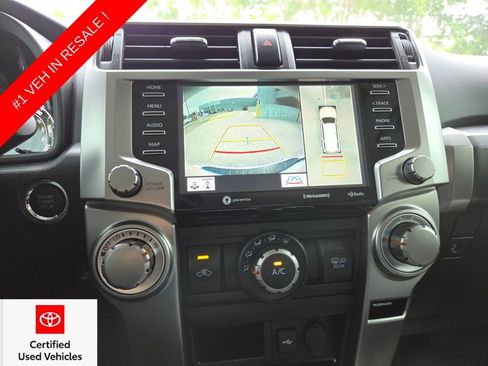 Certified 2023 Toyota 4Runner SR5 Premium w/ Moonroof Package AWD/4WD image 33