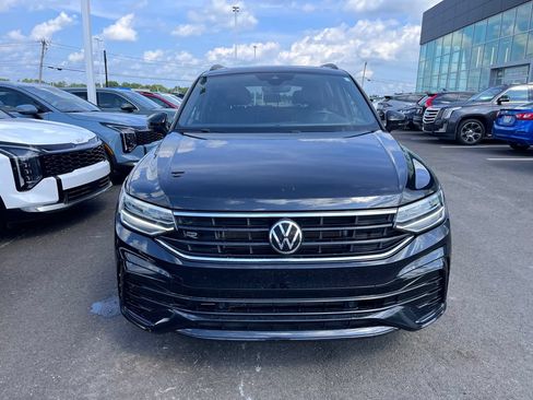Used 2023 Volkswagen Tiguan SE R-Line AWD/4WD image 8