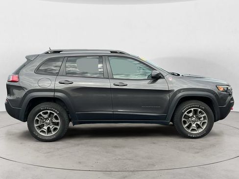 Used 2021 Jeep Cherokee Trailhawk AWD/4WD image 4
