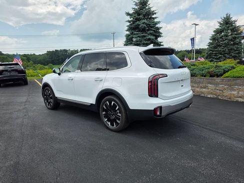 Used 2023 Kia Telluride SX Prestige AWD/4WD image 2