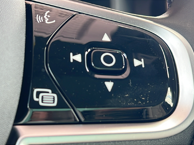 New 2026 Volvo XC60 B5 Plus AWD/4WD image 20