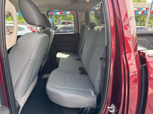 Used 2019 RAM 1500 Express w/ Express Value Package AWD/4WD image 21