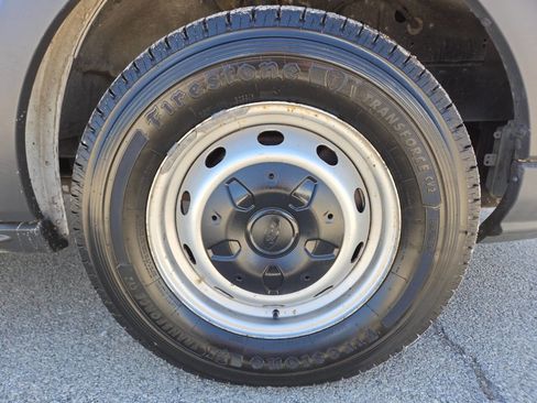 Used 2015 Ford Transit 150 130 Low Roof RWD image 13