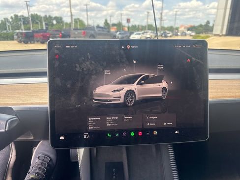 Used 2022 Tesla Model 3 RWD image 11