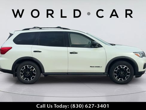 Used 2020 Nissan Pathfinder SL FWD image 8