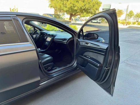 Used 2019 Ford Fusion Sport AWD/4WD image 44