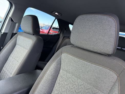 Used 2024 Chevrolet Equinox LT image 27