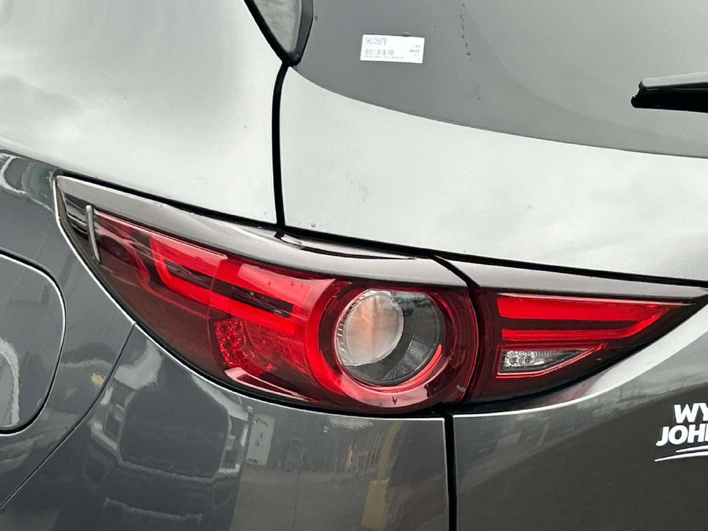 Used 2017 MAZDA CX-5 Grand Touring w/ Premium Package FWD image 11