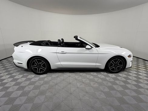Used 2020 Ford Mustang Premium RWD image 4