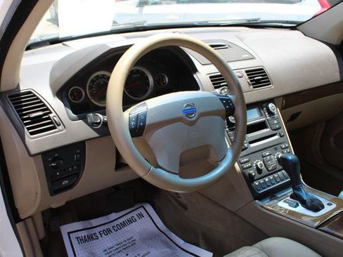 Used 2011 Volvo XC90 3.2 FWD image 9
