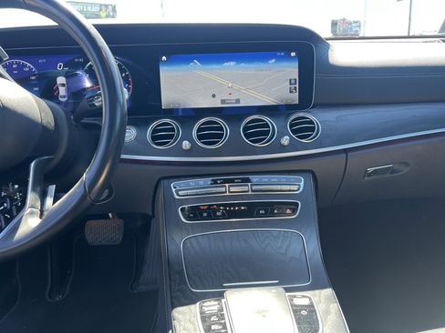 Used 2022 Mercedes-Benz E 350 E 350 image 31