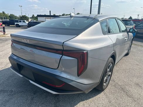 Used 2025 Kia K4 FWD image 31