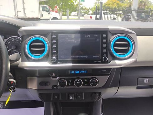 Used 2021 Toyota Tacoma SR5 RWD image 61
