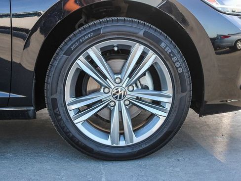 Used 2023 Volkswagen Jetta SE FWD image 11