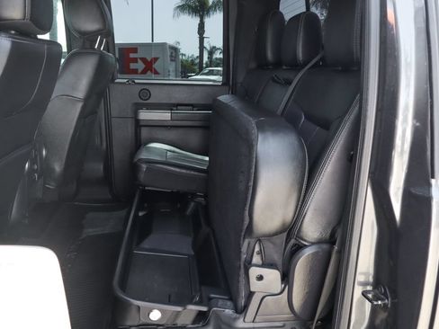 Used 2015 Ford F250 Lariat w/ Lariat Ultimate Package AWD/4WD image 43