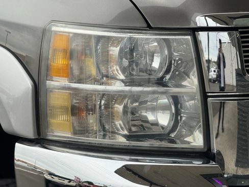 Used 2008 Chevrolet Silverado 2500 LTZ w/ Suspension Package, Off-Road image 12