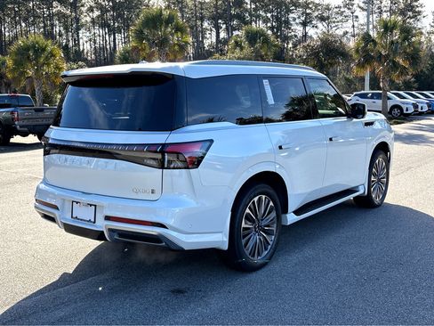 New 2026 INFINITI QX80 Luxe w/ Cargo Package image 34