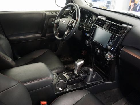 Used 2024 Toyota 4Runner TRD Off-Road Premium w/ Moonroof Package image 25