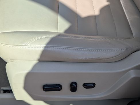 Used 2014 Ford Escape Titanium image 11