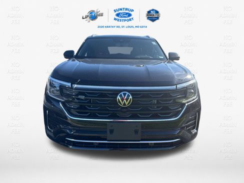 Used 2025 Volkswagen Atlas Cross Sport SEL Premium R-Line AWD/4WD image 3