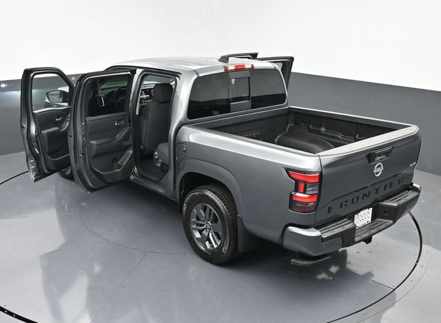 New 2026 Nissan Frontier SV w/ Tow Package AWD/4WD image 42