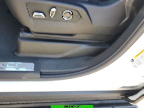 New 2026 GMC Yukon XL Denali w/ Sun & Power Step Package image 12