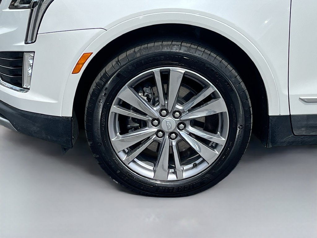 Used 2025 Cadillac XT5 Premium Luxury FWD image 33