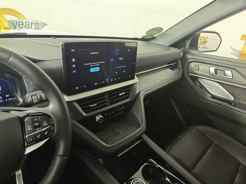 Used 2025 Ford Explorer Platinum w/ LUX Leather Package AWD/4WD image 26