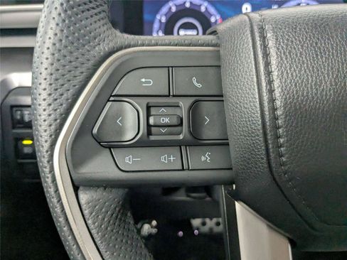 Certified 2025 Toyota Tacoma TRD Sport AWD/4WD image 17