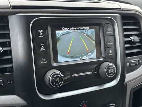 Used 2018 RAM 3500 Tradesman w/ Chrome Appearance Group image 23