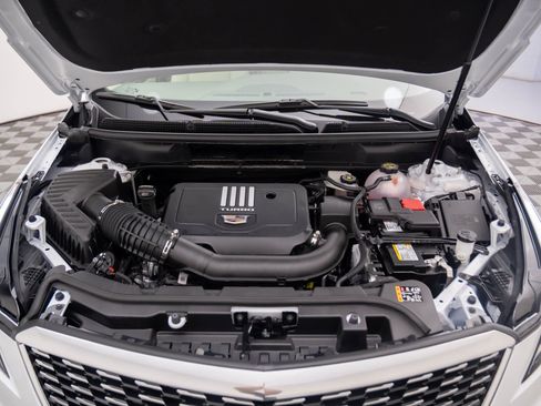 New 2025 Cadillac XT5 Premium Luxury image 30