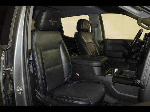 Used 2020 Chevrolet Silverado 1500 RST AWD/4WD image 33