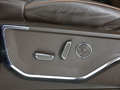Used 2022 Ford F150 King Ranch w/ Equipment Group 601A High AWD/4WD image 27