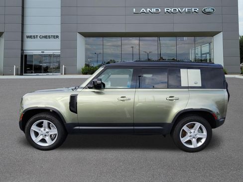 Certified 2023 Land Rover Defender 110 SE AWD/4WD image 5