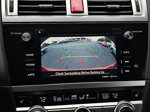 Used 2017 Subaru Outback 2.5i Premium image 23