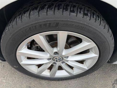Used 2014 Volkswagen Eos Komfort FWD image 27