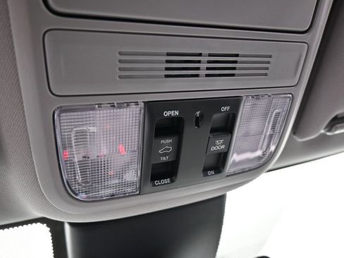 Used 2024 Honda Odyssey EX-L image 32