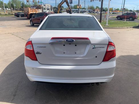Used 2012 Ford Fusion Hybrid FWD image 7
